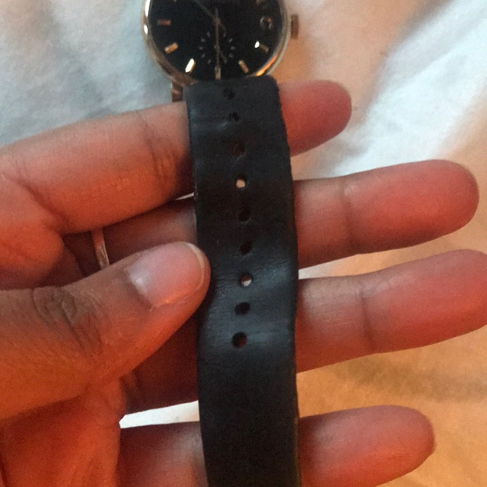Marc Jacobs Watch - Picture 3 of 4